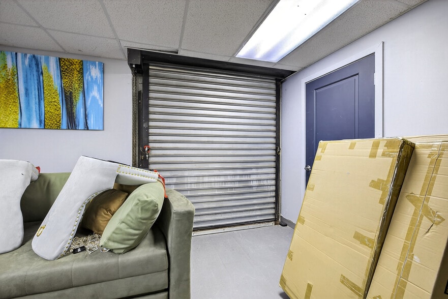 More Photos Of 482 Rt-38, Maple Shade Township Freestanding For Sale