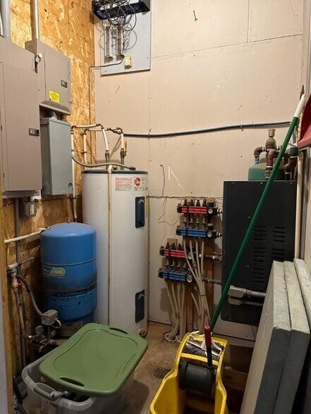 More Photos Of N117 County Road J, Merrillan General Retail For Lease