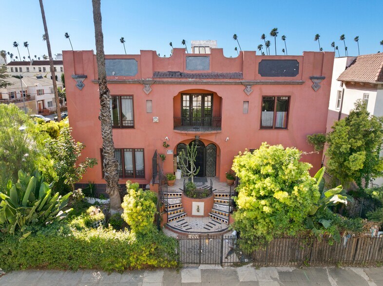 More Photos Of 101 N Kenmore Ave, Los Angeles Apartments For Sale