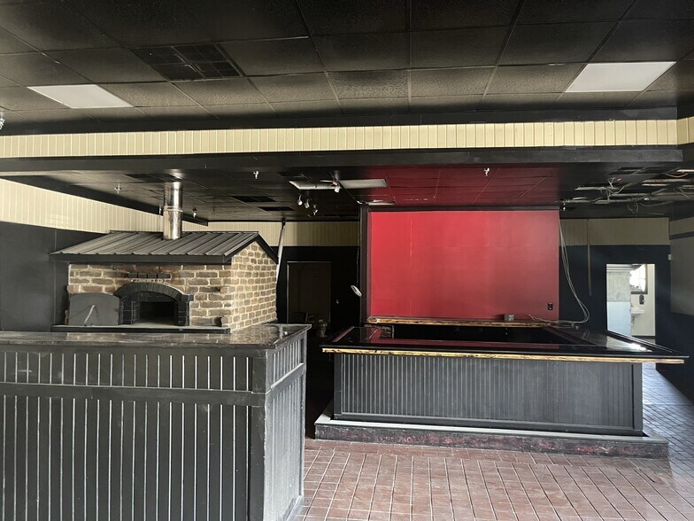 More Photos Of , Decatur General Retail For Sale