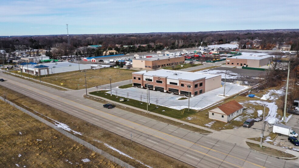 More Photos Of 6719-6735 23 Mile Rd, Shelby Township Industrial For Lease