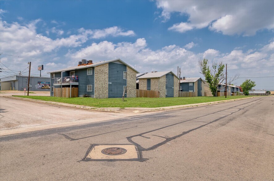 More Photos Of 2203 Jennifer dr, Killeen Apartments For Sale