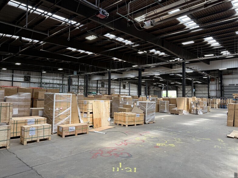 More Photos Of 205 E 2nd Ave, Pine Bluff Warehouse For Lease