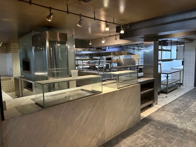 More Photos Of 2472 Yonge St, Toronto Restaurant For Lease
