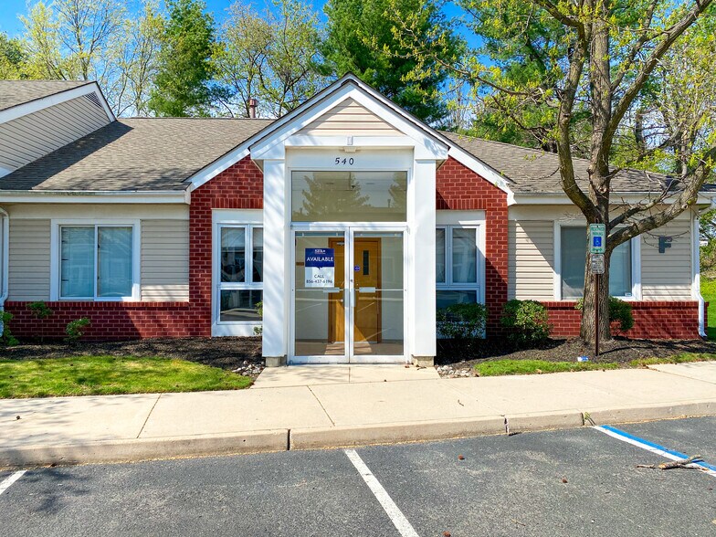 Primary Photo Of 540 Lippincott Dr, Marlton Office For Lease