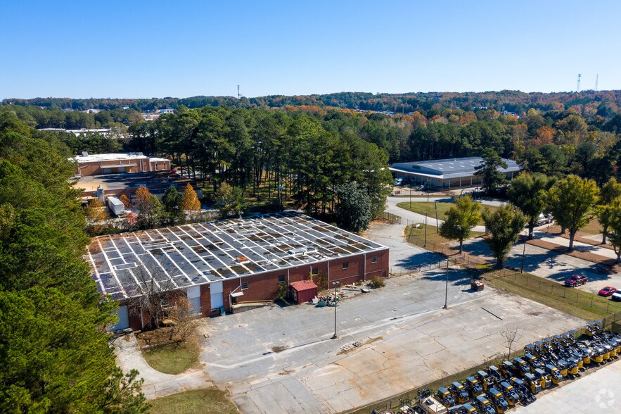 More Photos Of 4445 Wendell Dr SW, Atlanta Distribution For Lease