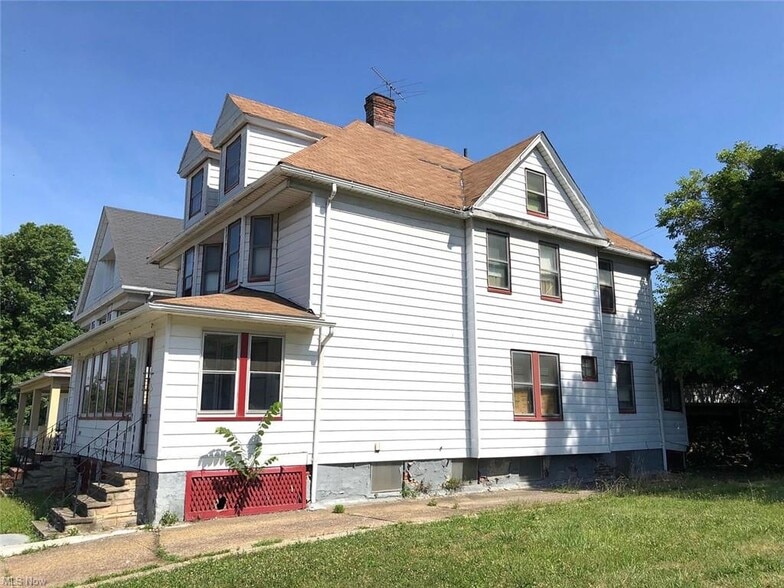 More Photos Of 1817 Penrose Ave, East Cleveland Specialty For Sale