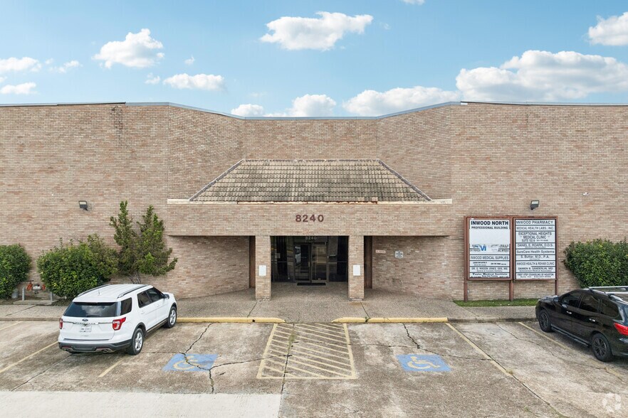 More Photos Of 8240 Antoine Dr, Houston Medical For Sale