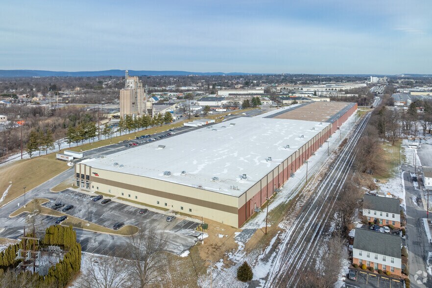 More Photos Of 485 St. Johns Church Rd, Shiremanstown Warehouse For Lease