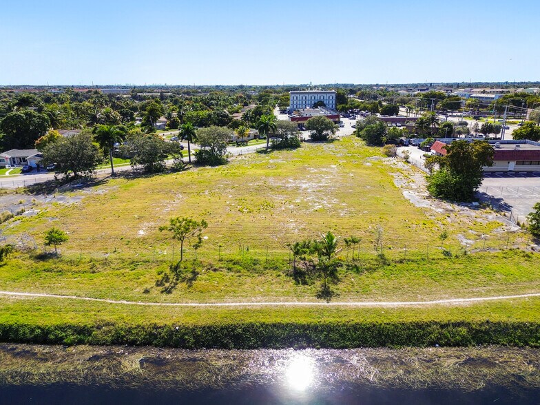 More Photos Of 3900 NW 37th St, Lauderdale Lakes Land For Sale