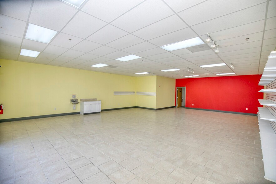 More Photos Of 11657 Lakeridge Pky, Ashland Unknown For Lease