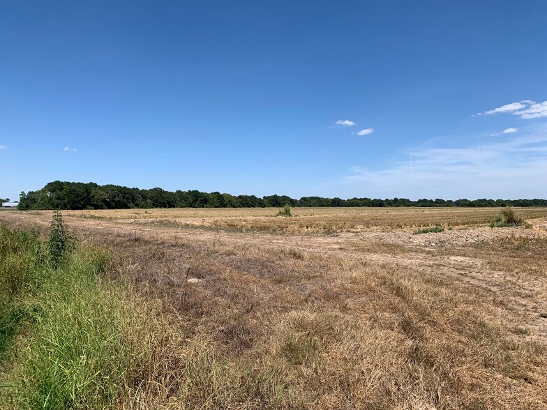 More Photos Of Highway 395 Rd, Roanoke Land For Sale