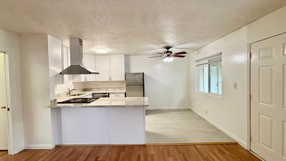 More Photos Of 1491 Bassett Dr, Concord Apartments For Sale