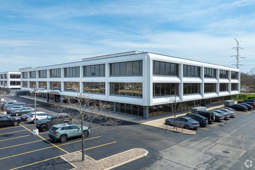 Primary Photo Of 2311 W 22nd St, Oak Brook Office For Lease