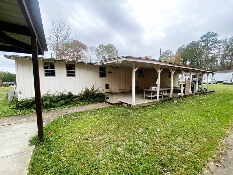 More Photos Of 308 Section Line Rd, Leesville Specialty For Sale