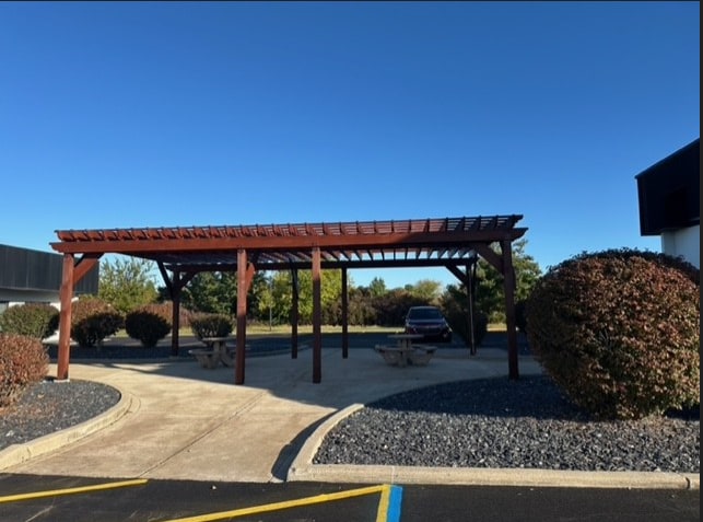 More Photos Of 9111 Broadway St, Merrillville Office For Lease