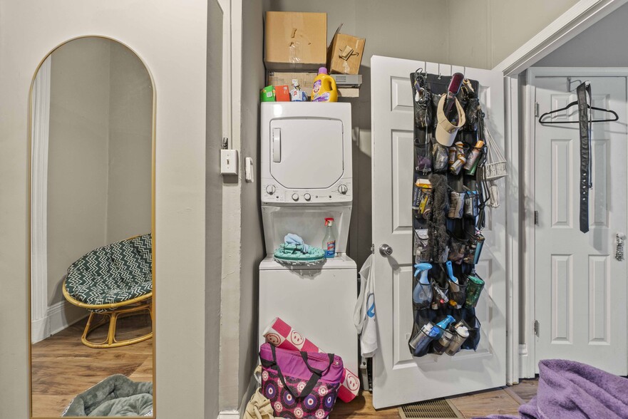 More Photos Of 1407 McCulloh St, Baltimore Apartments For Sale