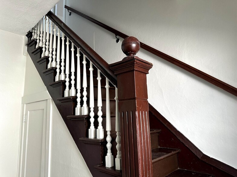 More Photos Of 612 N Arthur Ave, Pocatello Apartments For Sale