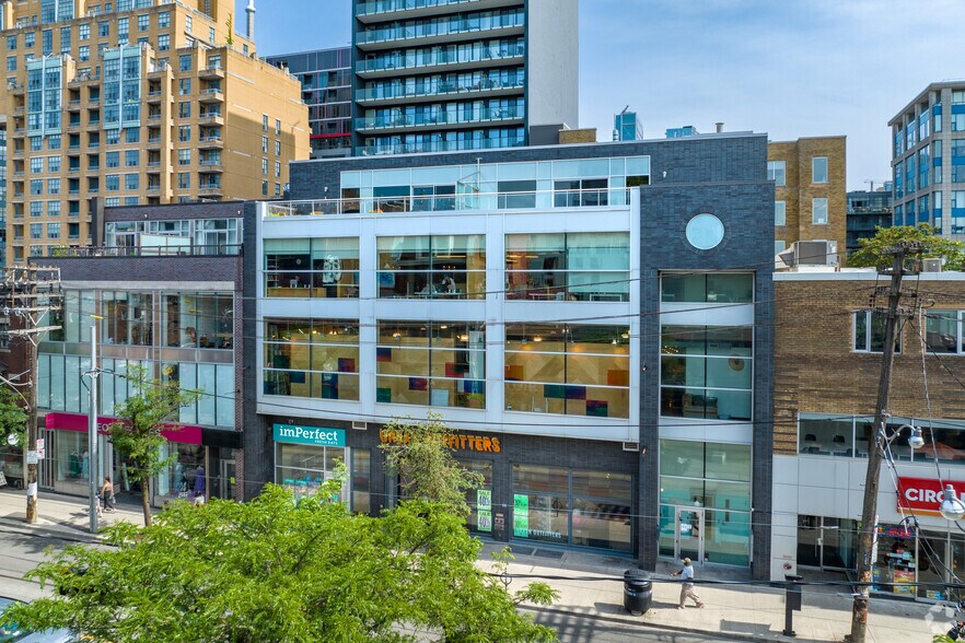 More Photos Of 477-483 Queen St W, Toronto Office For Lease