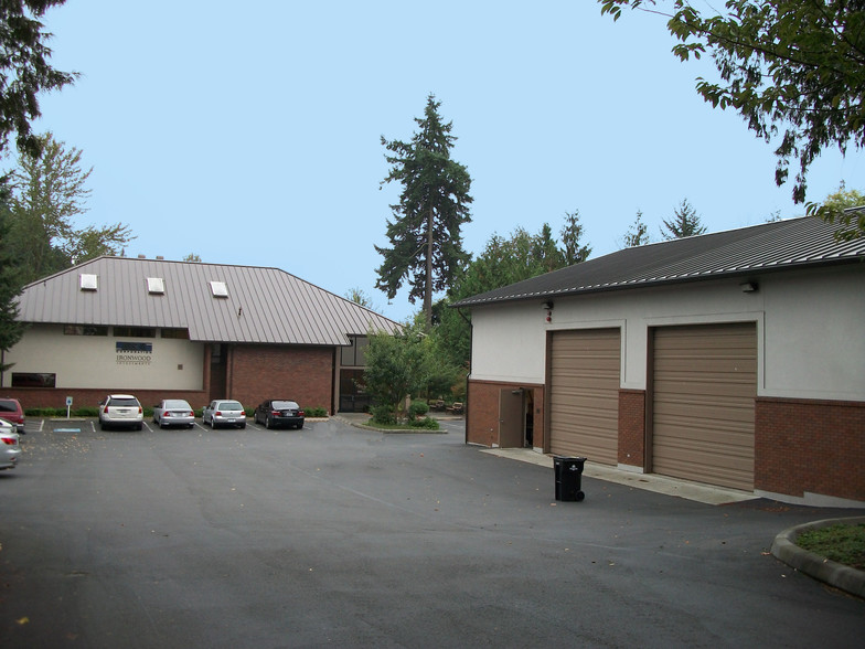 Primary Photo Of 1501 N 200th St, Shoreline Office For Lease