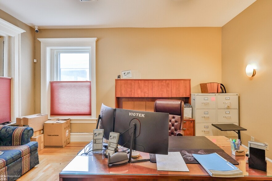 More Photos Of 1248 W Hamilton St, Allentown Office For Sale