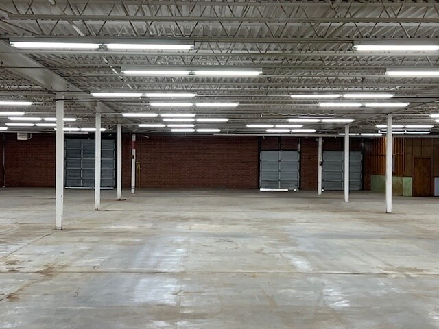 More Photos Of 1120 1st St W, Conover Distribution For Lease