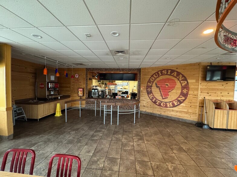 More Photos Of 2508 Dr Martin Luther King Jr Blvd, New Bern Fast Food For Lease