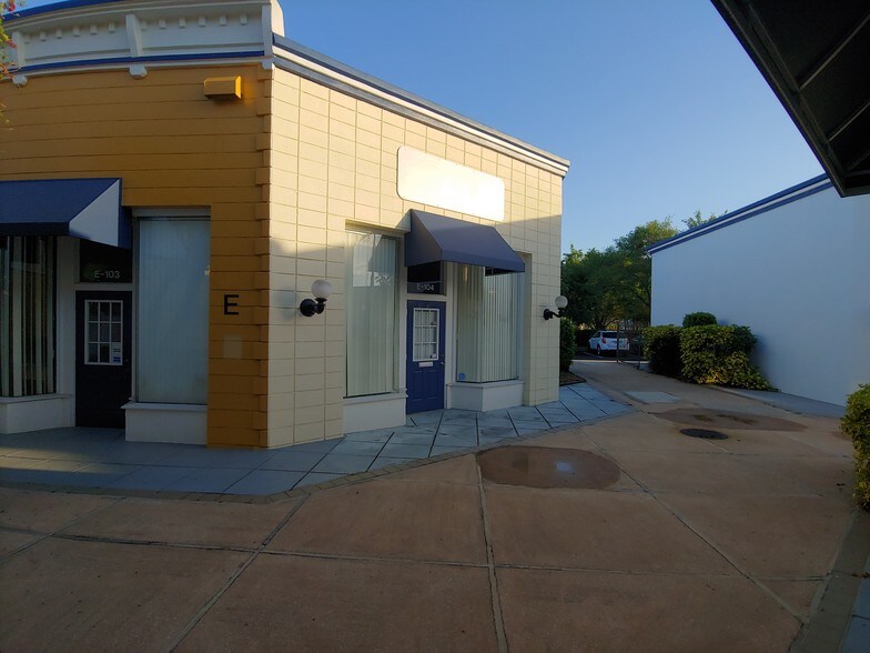 More Photos Of 6798 Crosswinds Dr, Saint Petersburg Unknown For Lease