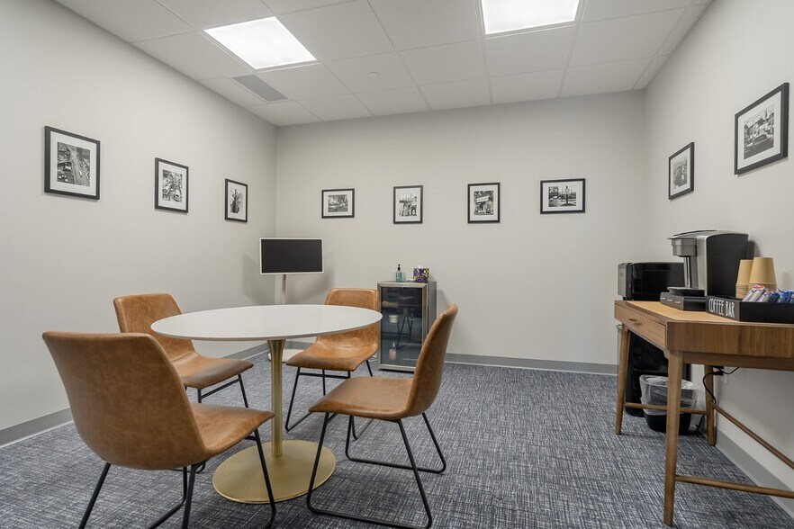 More Photos Of 55-75 Erieview Plz, Cleveland Office For Sale