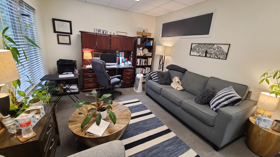 More Photos Of 6900 Houston Rd, Florence Office For Sale