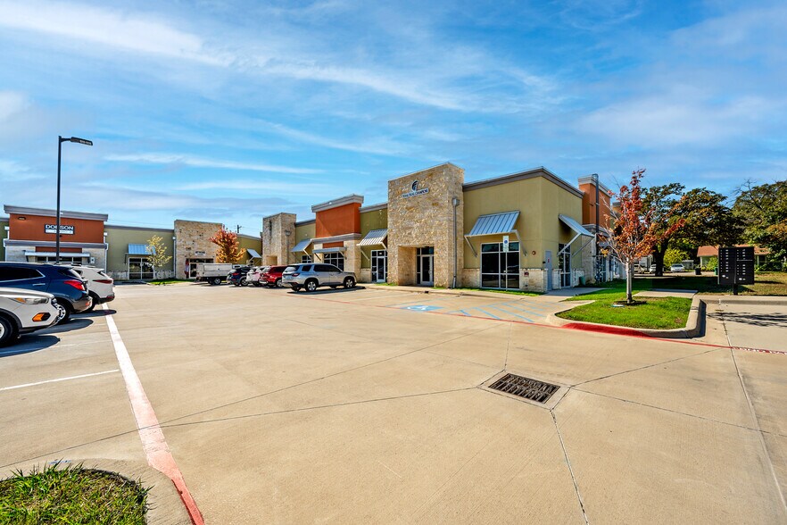 More Photos Of , Denton General Retail For Sale