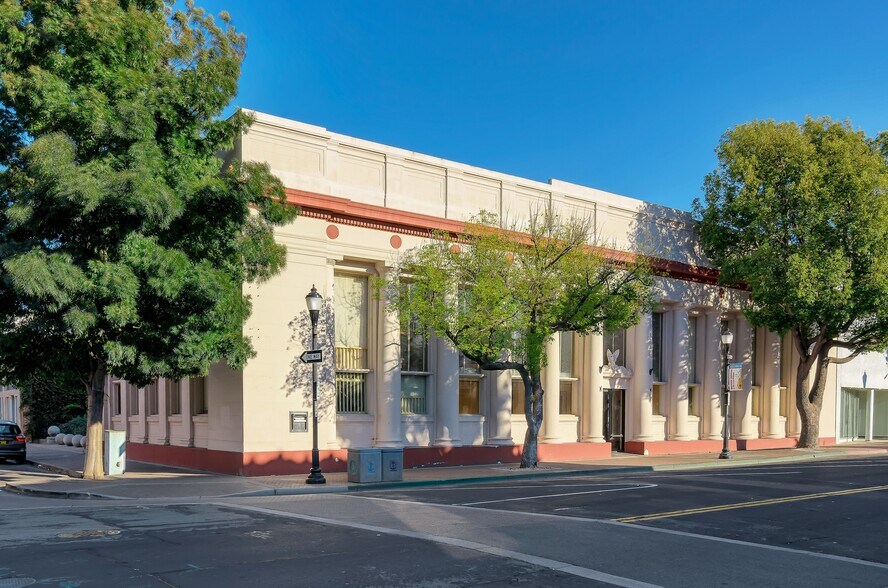 More Photos Of 415 Railroad Ave, Pittsburg Office For Sale