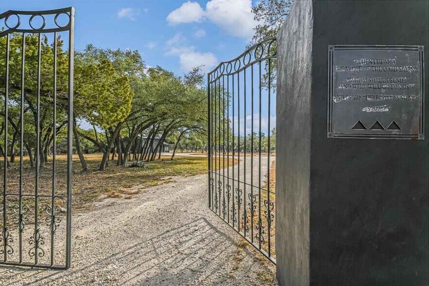 More Photos Of 2531 Wayside Dr, Wimberley Land For Sale