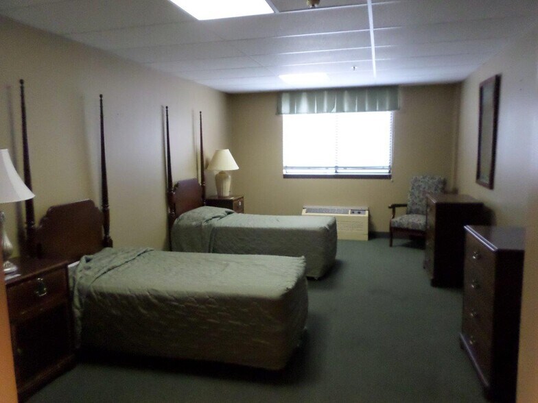 More Photos Of 819 Jefferson Ave, Scranton Assisted Living For Lease