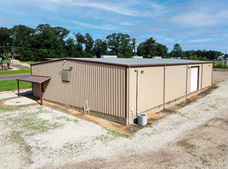 More Photos Of 15503 TX-110, Whitehouse Warehouse For Lease