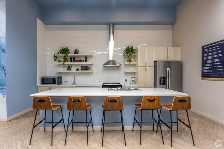 More Photos Of 15311 33rd Ave S, Seatac Apartments For Lease