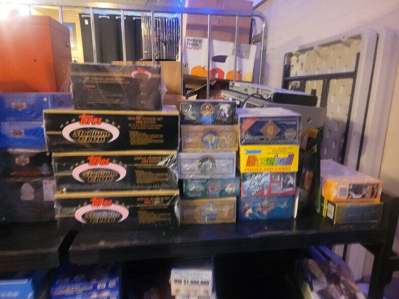 More Photos Of 1045 Eagon St, Barberton Manufacturing For Sale