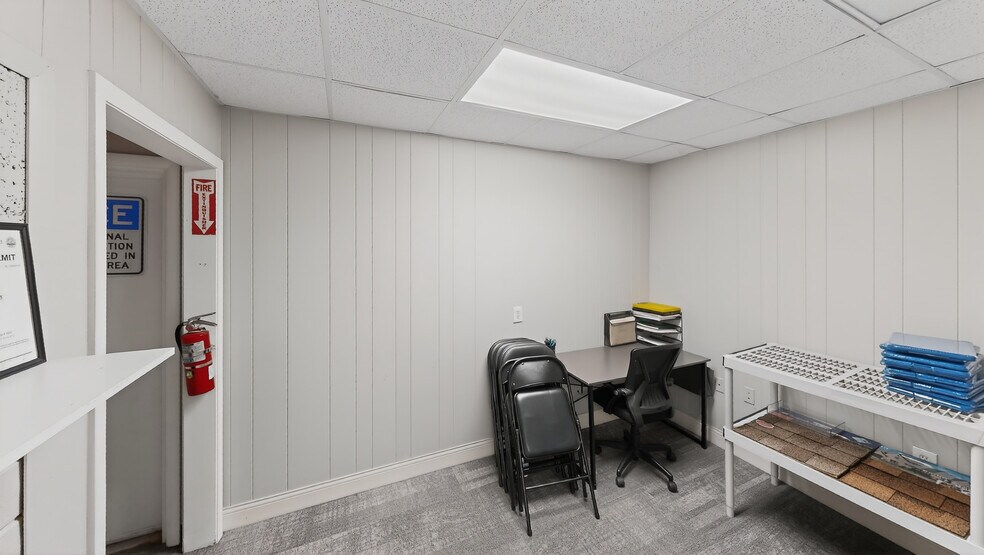 More Photos Of 515-519 18th St, Orlando Warehouse For Lease