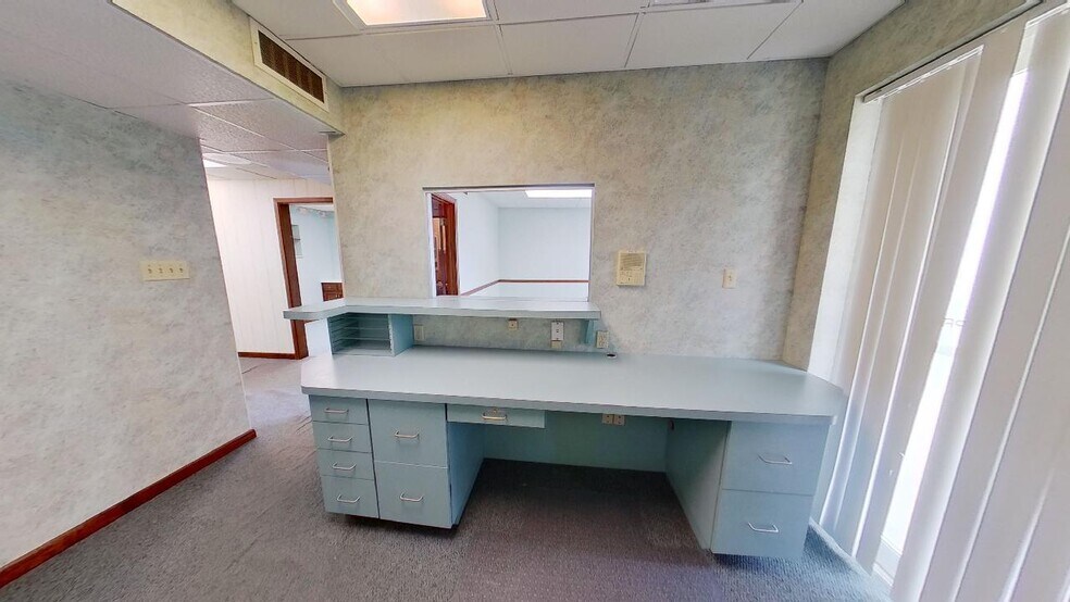 More Photos Of 1629 Union Ave, Natrona Heights Medical For Lease