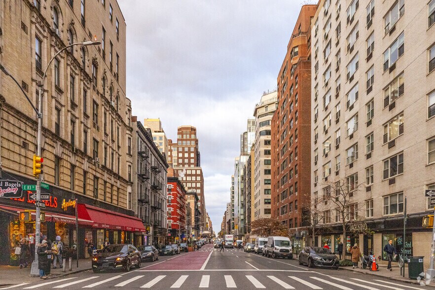 More Photos Of 1235 Lexington Ave, New York Apartments For Sale