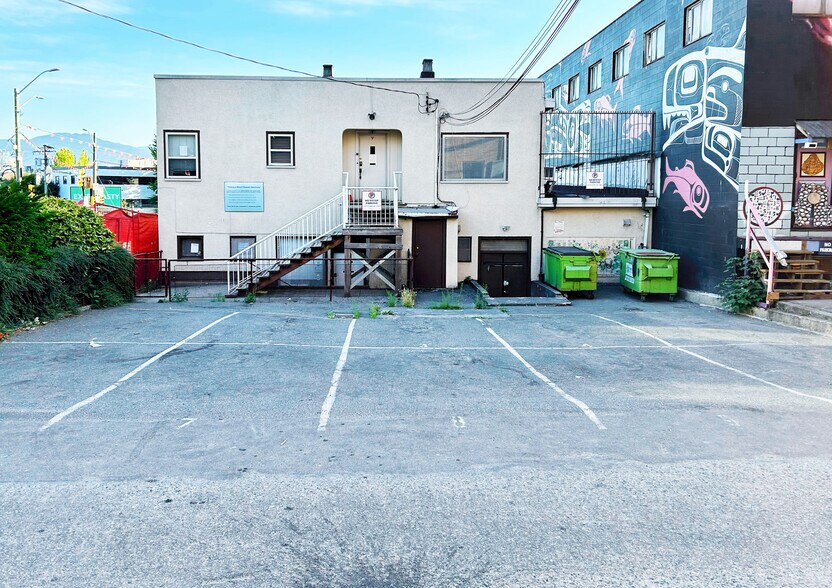 More Photos Of 104 E Broadway, Vancouver Storefront Retail Residential For Sale