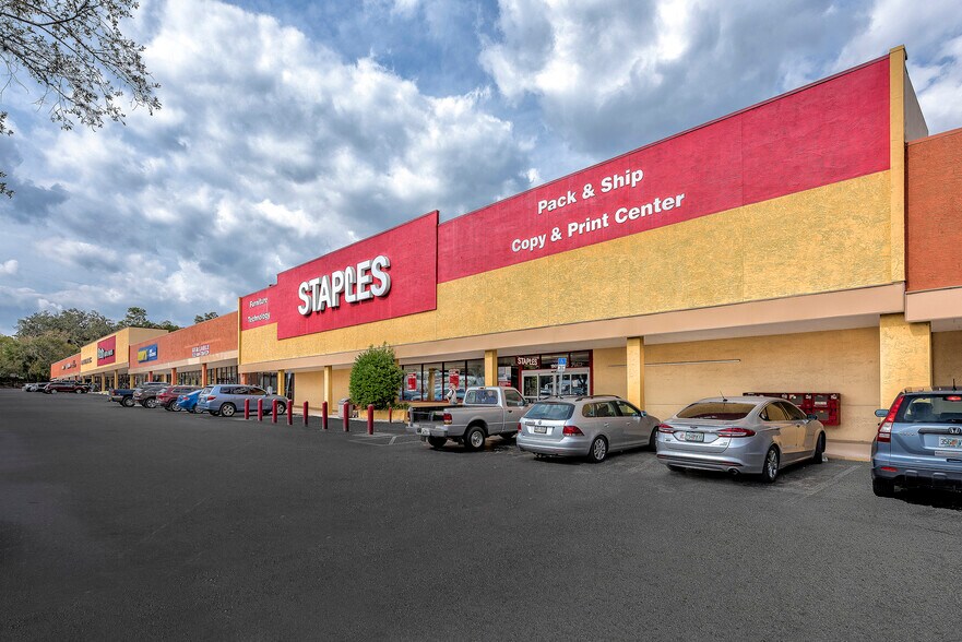 More Photos Of 2019-2023 E Silver Springs Blvd, Ocala General Retail For Lease