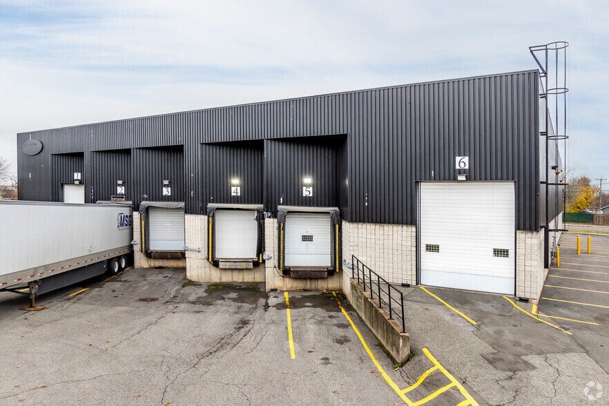 More Photos Of 9900 Boul Louis-H.-La Fontaine, Montréal Industrial For Sale