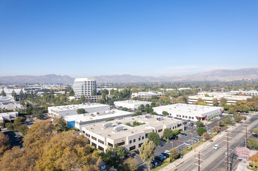 More Photos Of 9221 Corbin Ave, Northridge Office For Lease