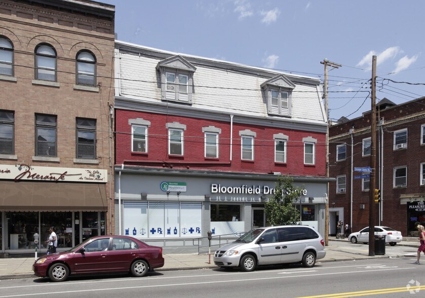 More Photos Of 4725 Liberty Ave, Pittsburgh Storefront Retail Residential For Sale