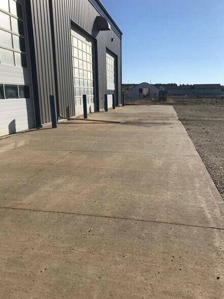 More Photos Of 100-3 Street, Beaverlodge Truck Terminal For Sale