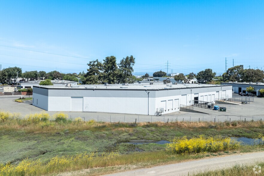 More Photos Of 3582-3588 Arden Rd, Hayward Unknown For Lease