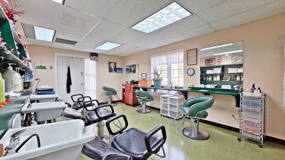 More Photos Of 1900 Elkin St, Alexandria Medical For Lease