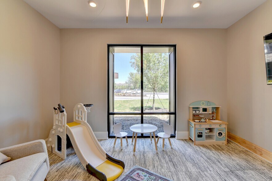 More Photos Of 1495 Satellite Blvd NW, Suwanee Assisted Living For Lease