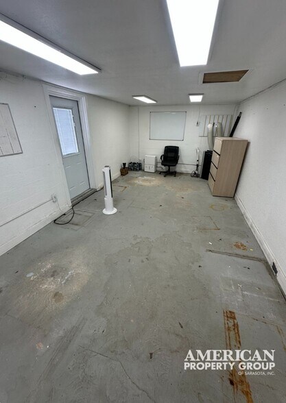 More Photos Of 155 W Dearborn St, Englewood Storefront Retail Office For Lease